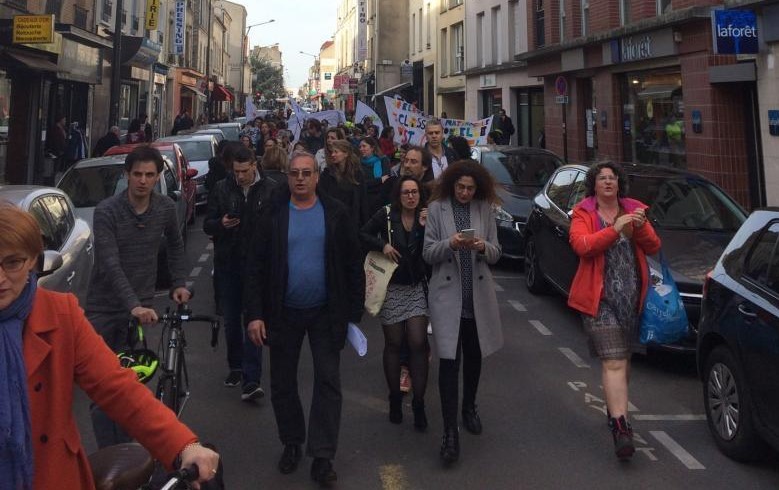 A l’appel du SNUDI-FO du SNUipp et de la CGT, plus 300 manifestants à Villejuif le 6 avril pour l’annulation des fermetures de classes